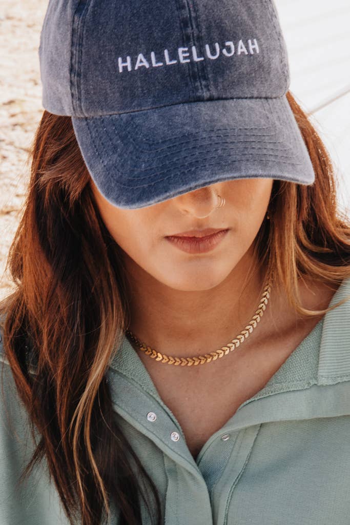 Crowned Free - Sower Necklace