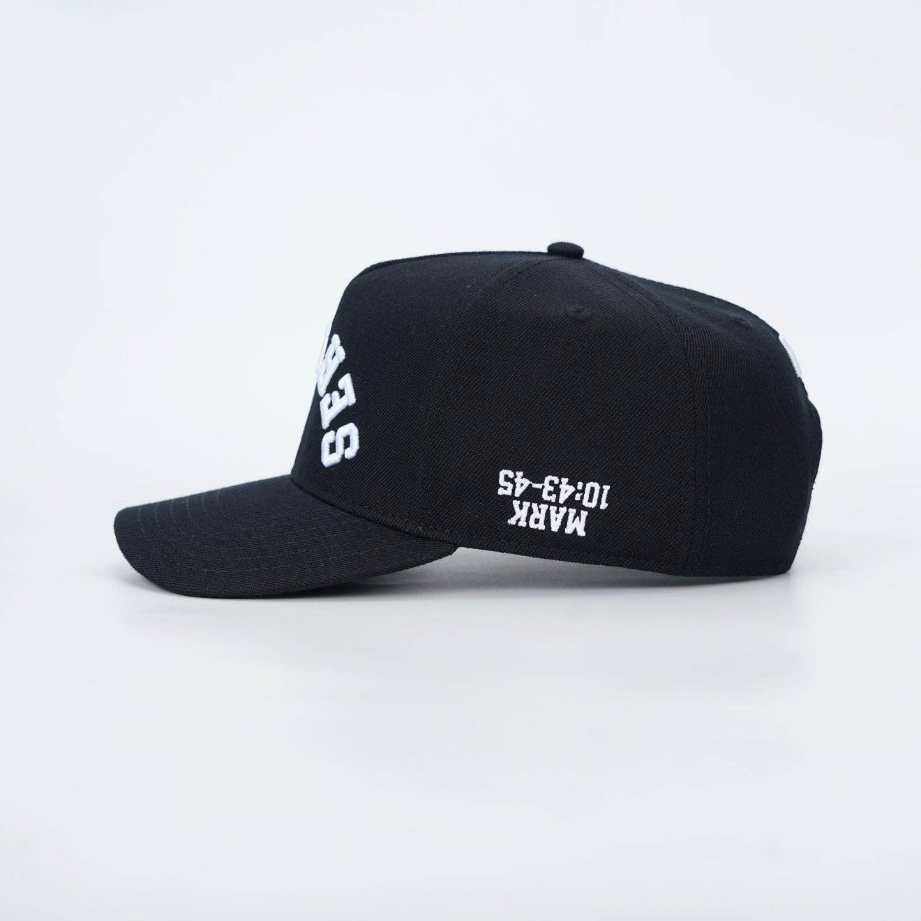 Malta Apparel LLC - ‘SERVANT’ Premium Wool Blend SnapBack - Black/White