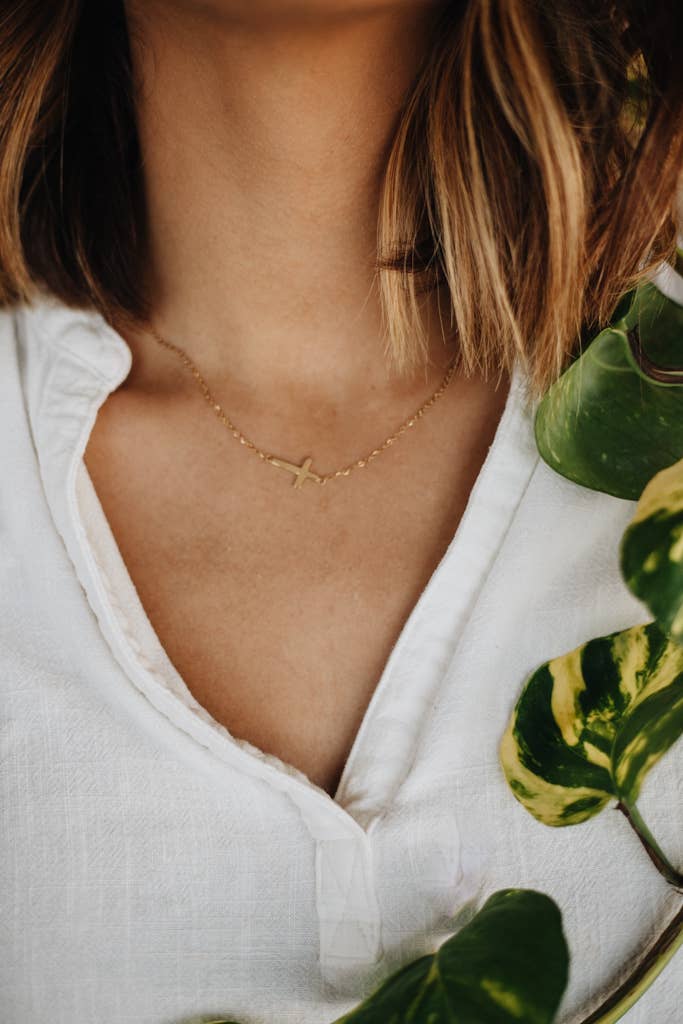 Crowned Free - At the Cross Necklace in Gold - Made by Survivors